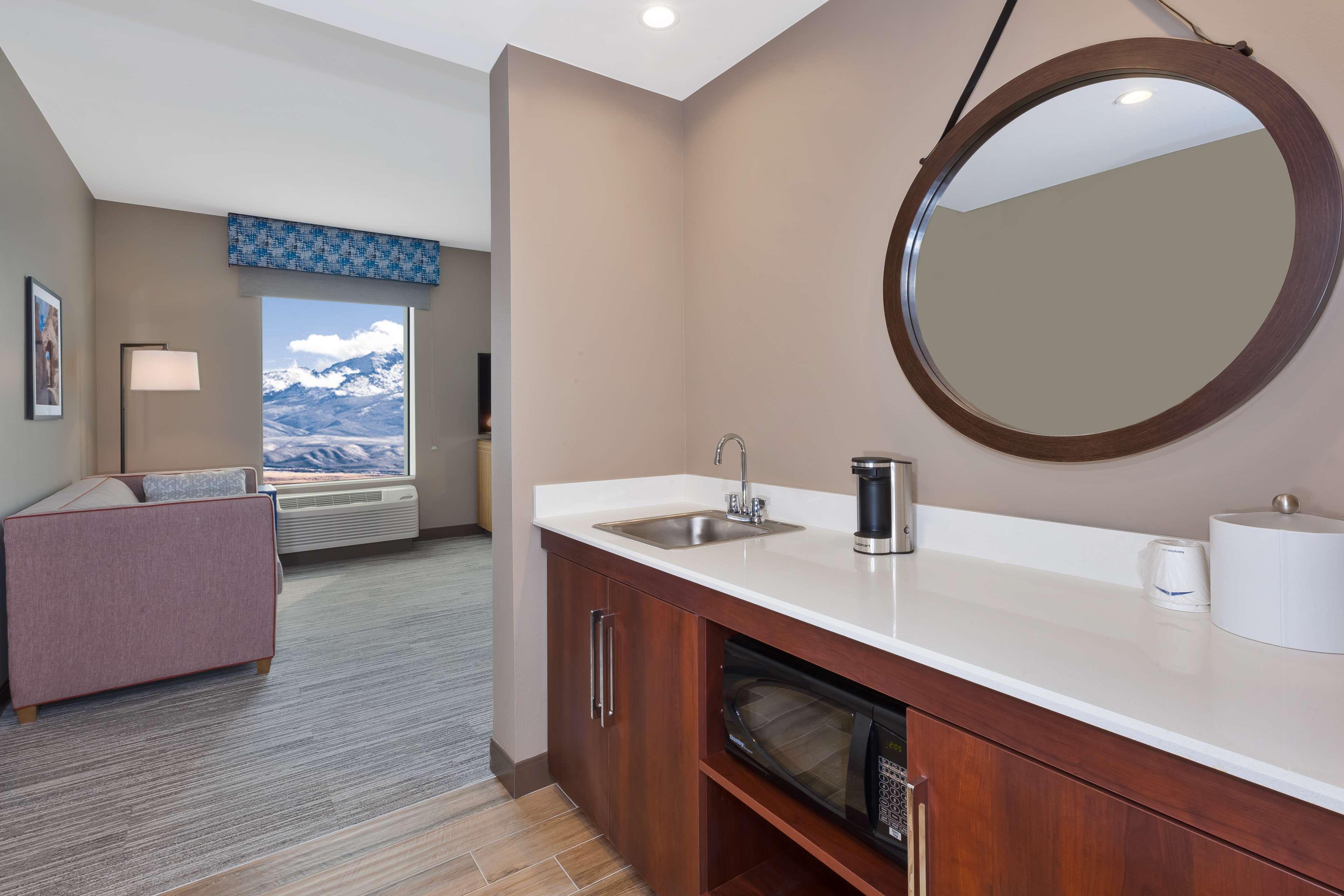 Hampton Inn & Suites Wells, Nv Екстер'єр фото